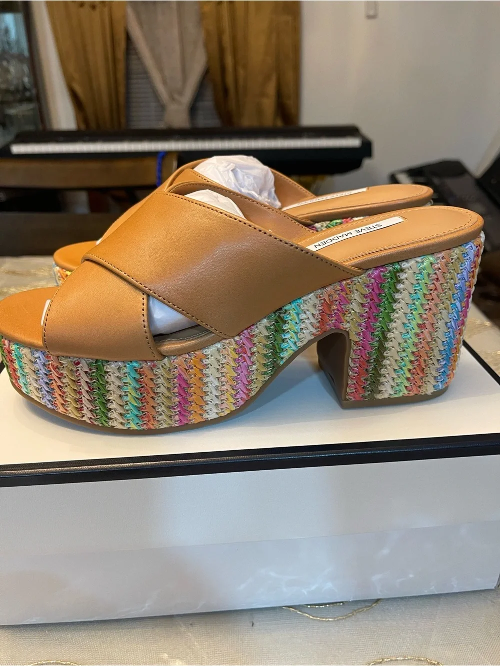 NWB Steve Madden women’s truthful crossband sandals raffia 90s style size 8